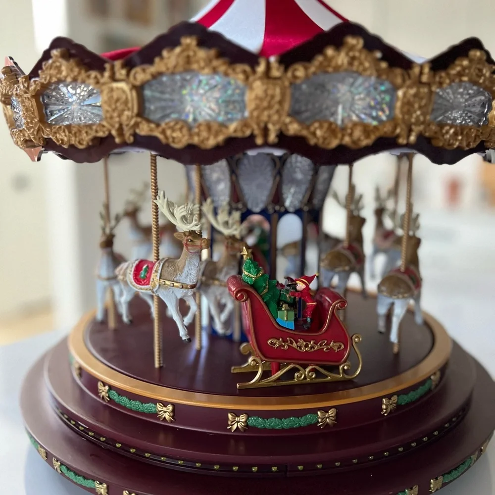 Marquee Deluxe Carousel With Box - Cracker Barrel